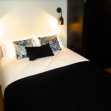 Apartmán Duplex De Charme Au Coeur De Montmartre Paříž Pokoj fotografie