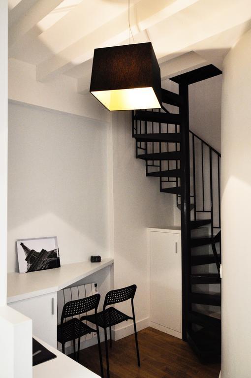Apartmán Duplex De Charme Au Coeur De Montmartre Paříž Pokoj fotografie