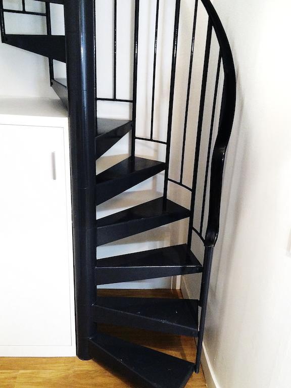 Apartmán Duplex De Charme Au Coeur De Montmartre Paříž Pokoj fotografie