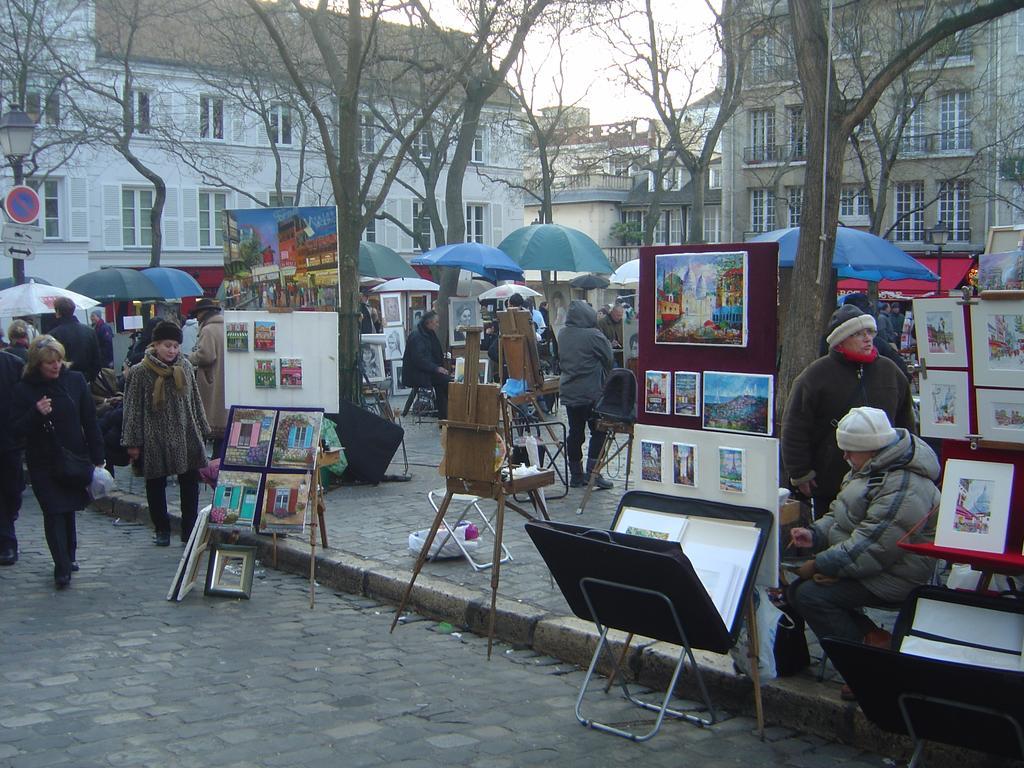 Apartmán Duplex De Charme Au Coeur De Montmartre Paříž Exteriér fotografie